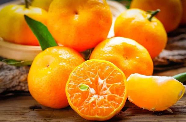 如何才能挑选到好吃的橘子？桔子的功效与作用及食用注意事项