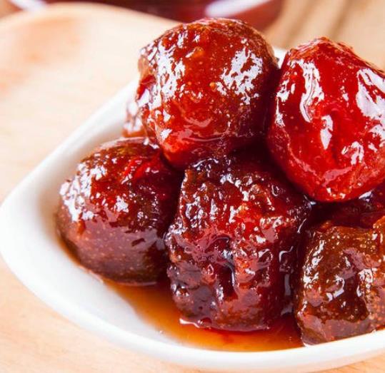 老北京小吃炒红果的做法 炒红果(山楂)有开胃、软化血管等功效
